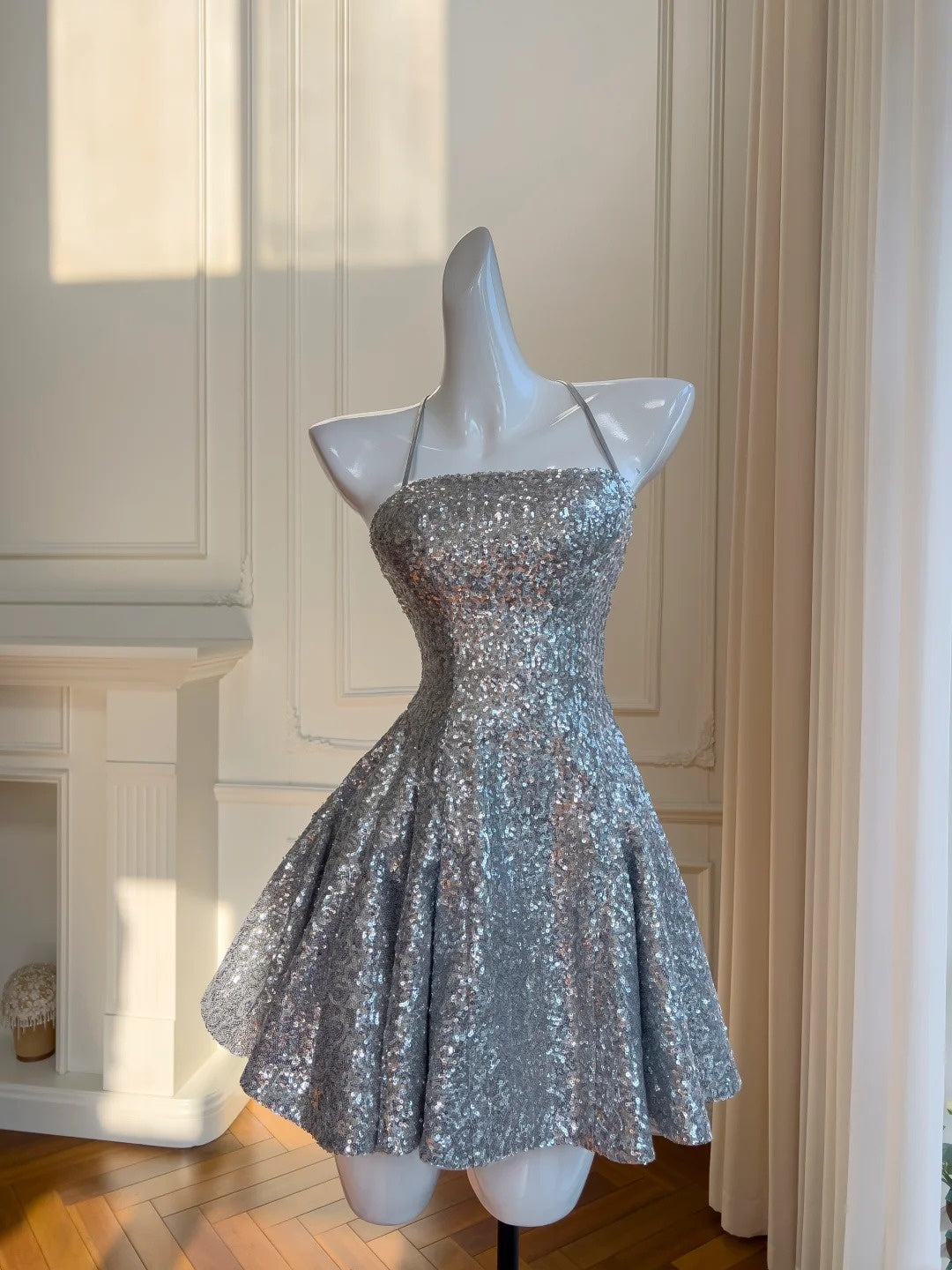 Shiny Homecoming Dress A Line Halter Short Prom Dress Birthday Party Outfits Cocktail Dress   D3330