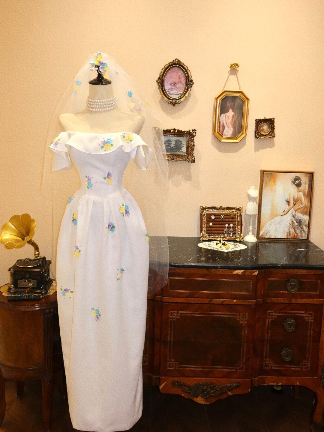 Newest Wedding Dress Off Shoulder Floral Wedding Dress D3399