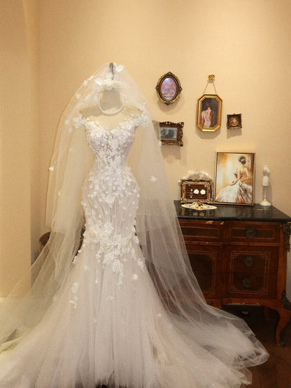 Pretty Wedding Dress V-neck Floral Pleated Tulle Wedding Dress D3404