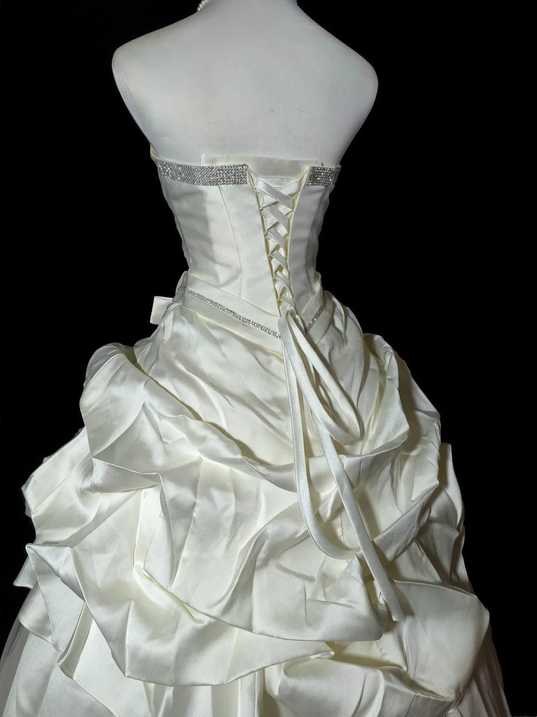 Retro Wedding Dress Strapless Pleated Wedding Dress  D3433