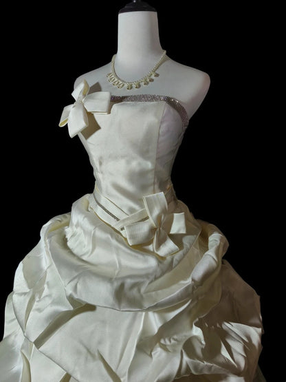 Retro Wedding Dress Strapless Pleated Wedding Dress  D3433