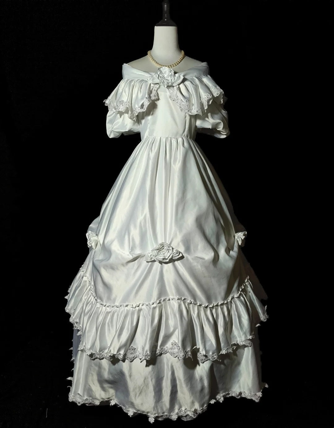 Retro Wedding Dress Off Shoulder Pleated Wedding Dress  D3434