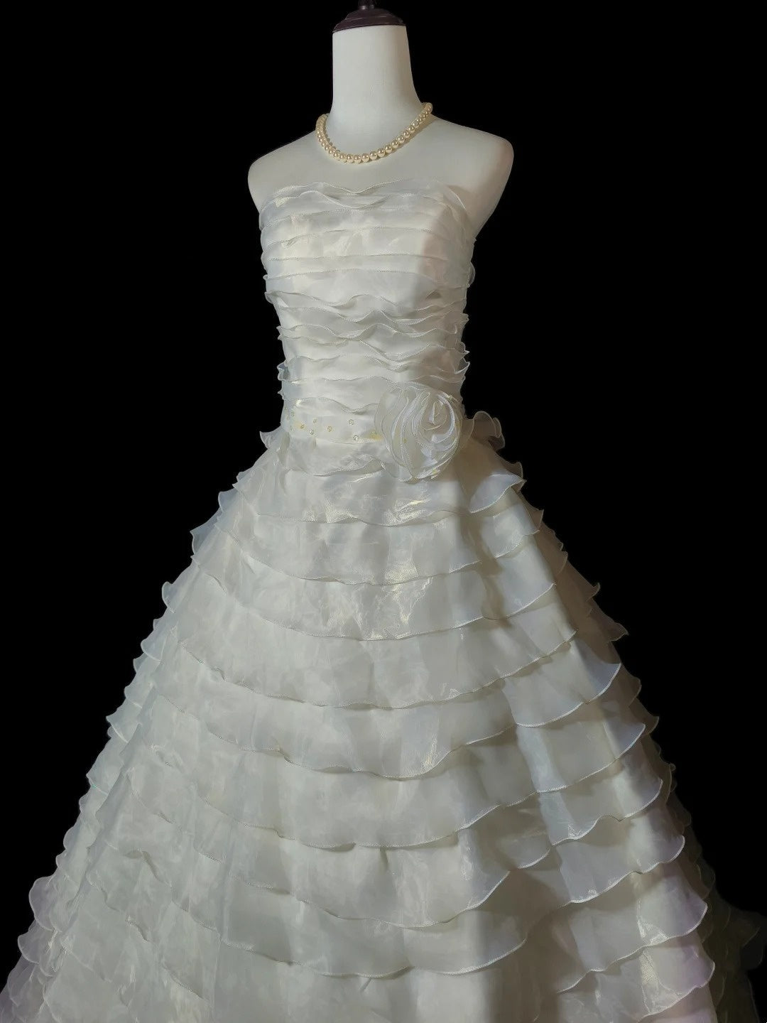 Retro Wedding Dress Strapless Tiered Wedding Dress  D3435