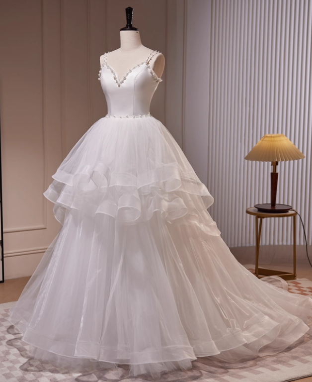 Elegant Wedding Dress Sweetheart Tulle Pleated Wedding Dress    D3473