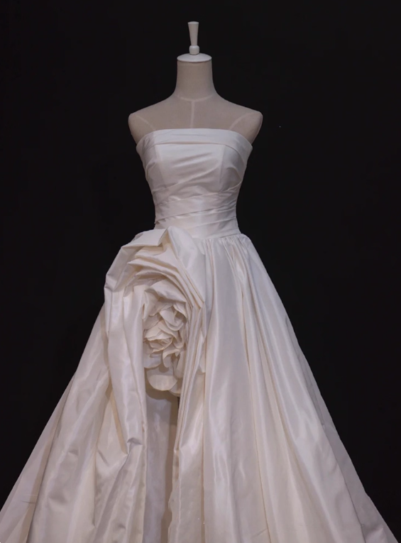 Minimalist Wedding Dress Strapless Pleated Slit Wedding Dress      D3478