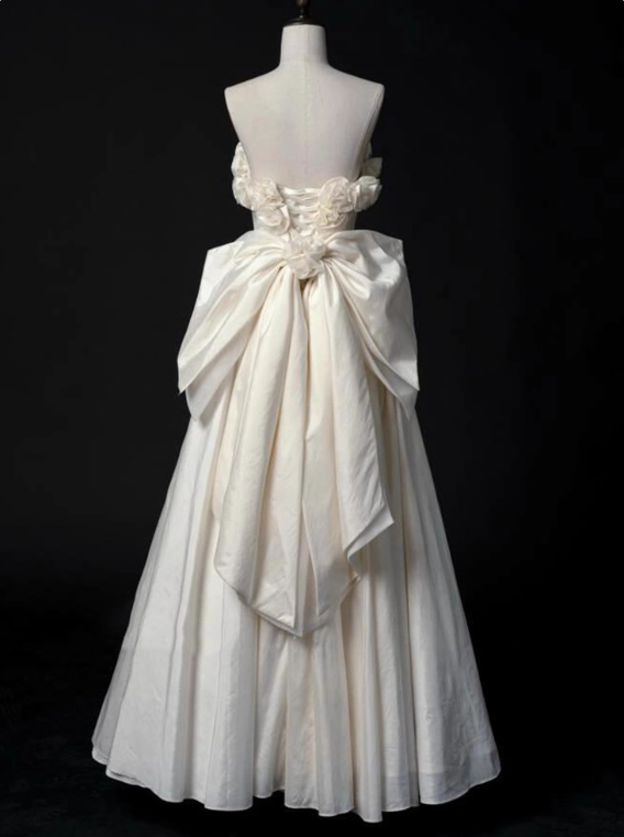 Charming Wedding Dress A Line Strapless Flower Pleated Wedding Dress   D3485