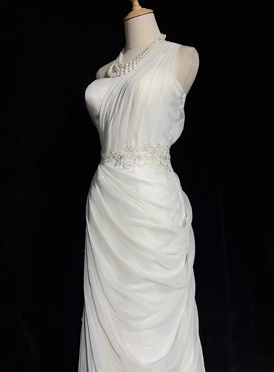 Elegant Wedding Dress One Shoulder Pleated Wedding Dress  D3488