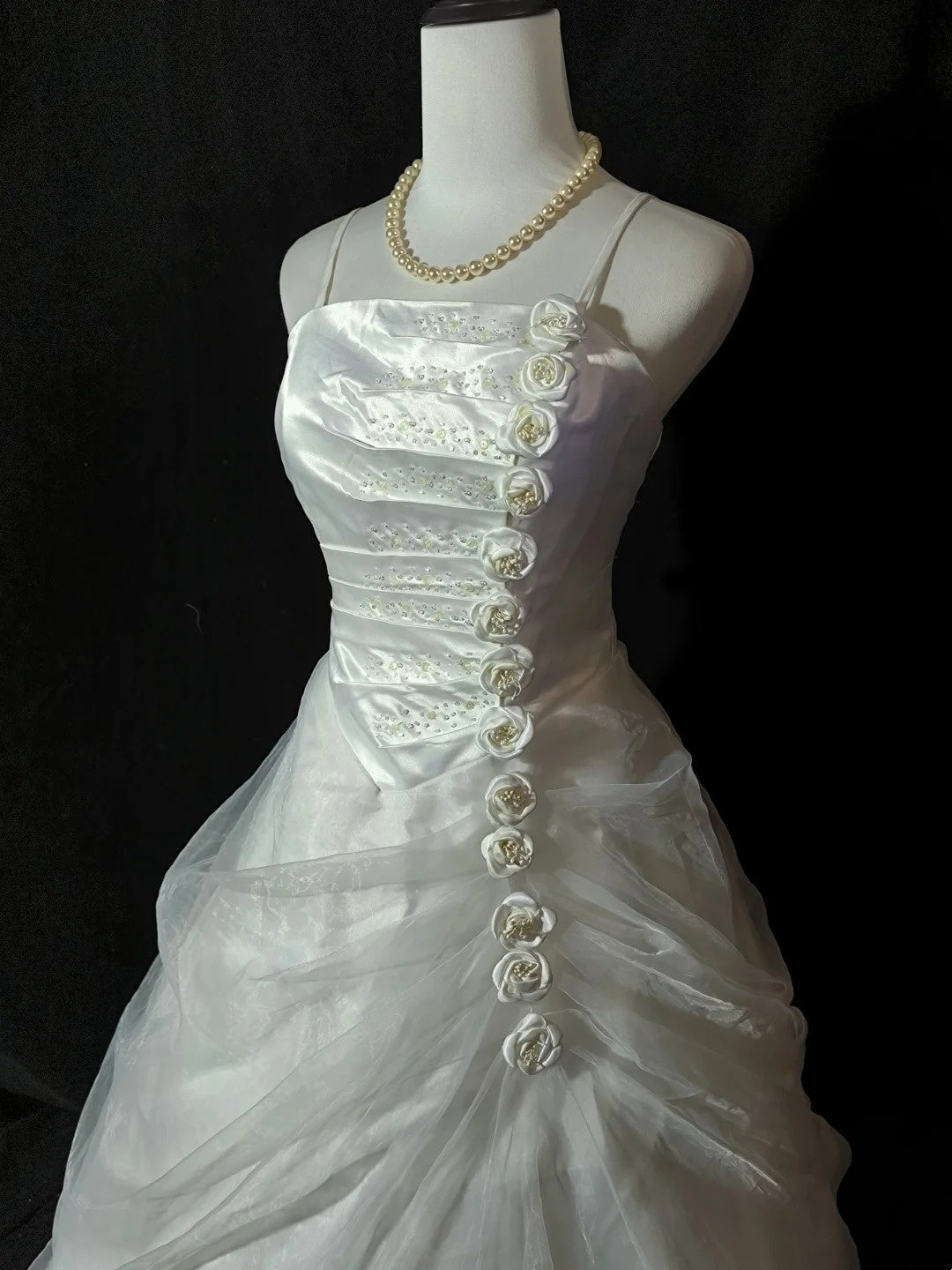 Retro Wedding Dress Spaghetti Straps Tulle Flower Wedding Dress    D3580