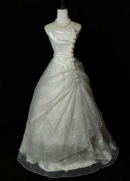 Retro Wedding Dress Spaghetti Straps Tulle Flower Wedding Dress    D3580