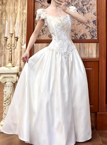 Newest Wedding Dress Crew Neck Pleated Wedding Dress   D3591
