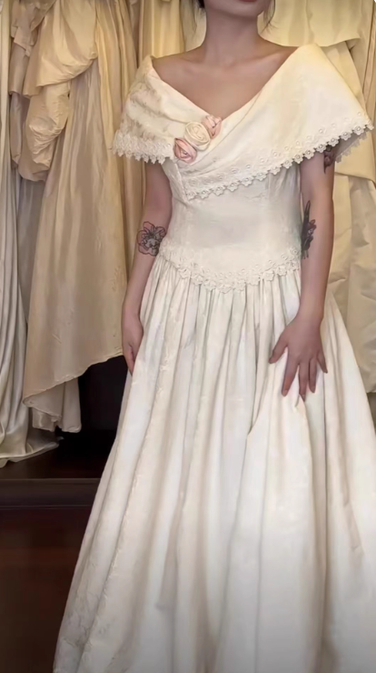 Newest Wedding Dress V-neck Pleated Wedding Dress   D3594