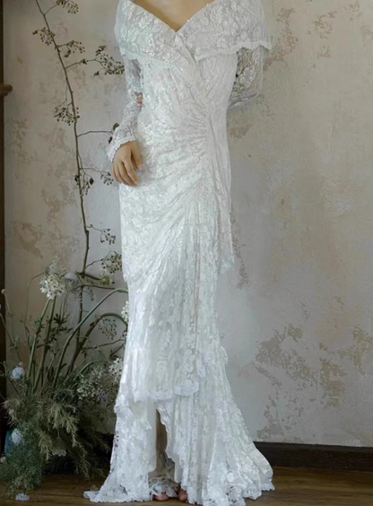 Retro Wedding Dress V-neck Pleated Lace Wedding Dress  D3596