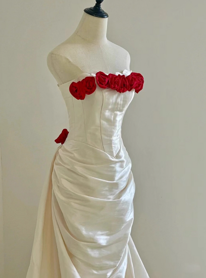 New Arrival Wedding Dress Strapless Pleated Rose Wedding Dress  D3599