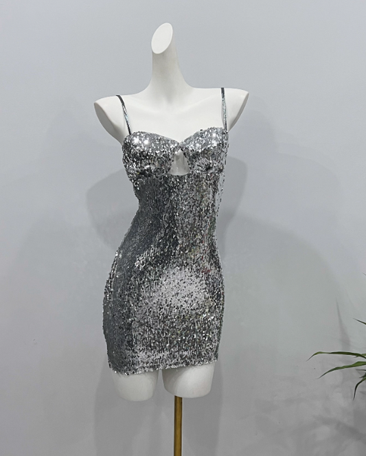 Shiny Homecoming Dress Spaghetti Straps Sequins Short Prom Dress Birthday Party Dress Cocktail Dress       D3615