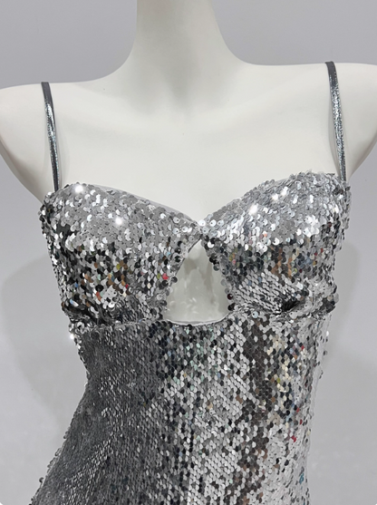 Shiny Homecoming Dress Spaghetti Straps Sequins Short Prom Dress Birthday Party Dress Cocktail Dress       D3615