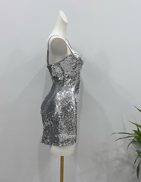 Shiny Homecoming Dress Spaghetti Straps Sequins Short Prom Dress Birthday Party Dress Cocktail Dress       D3615