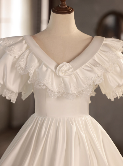 Retro Wedding Dress V-neck Pleated Wedding Dress D3682