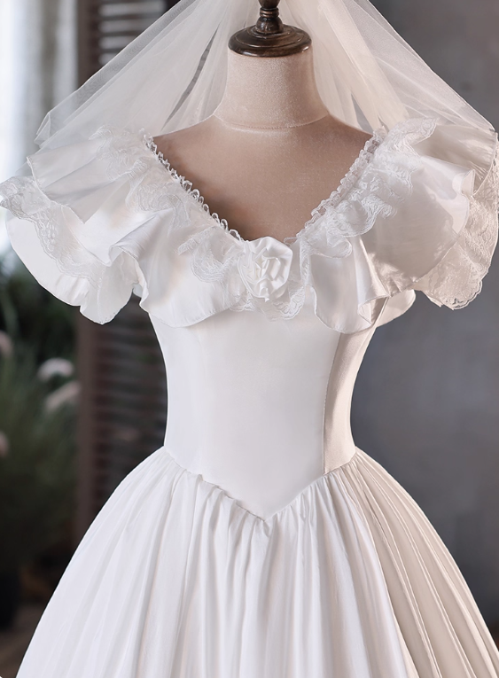 Popular Wedding Dress V-neck Pleated Lace Wedding Dress  D3697