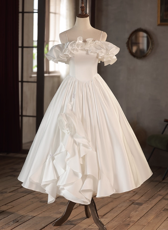 Newest Wedding Dress Spaghetti Straps Pleated Ruffle Wedding Dress  D3701
