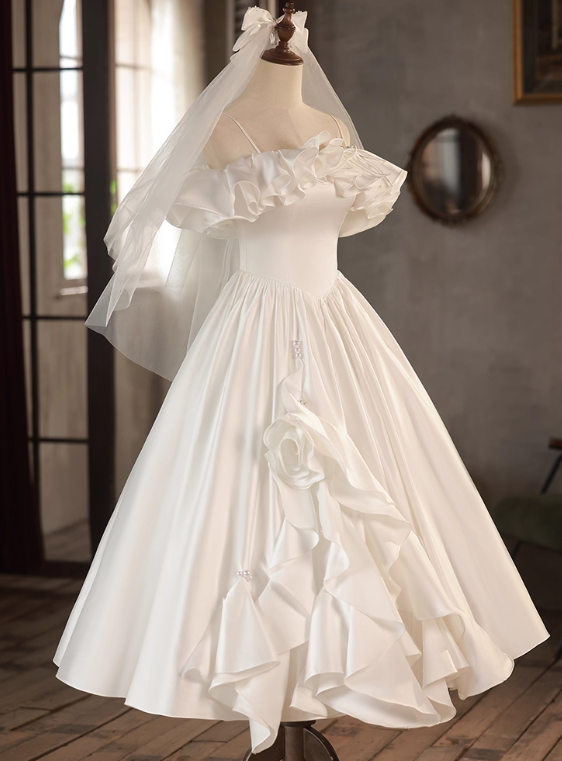 Newest Wedding Dress Spaghetti Straps Pleated Ruffle Wedding Dress  D3701