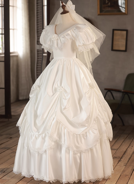 Retro Wedding Dress V-neck Lace Pleated Wedding Dress  D3726