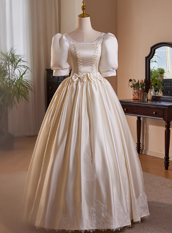 Retro Wedding Dress Crew Neck Pleated Wedding Dress  D3729