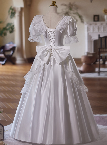 Retro Wedding Dress V-neck Pleated Lace Bowknot Wedding Dress  D3738