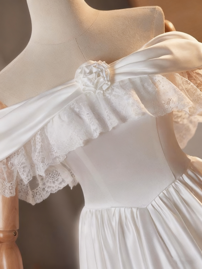 Retro Wedding Dress Off Shoulder Lace Pleated Wedding Dress  D3748