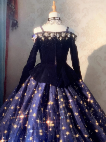 New Arrival Prom Dress Spaghetti Straps Crystal Pleated Ball Gown Quinceanera Dress Birthday Outfits   D3765