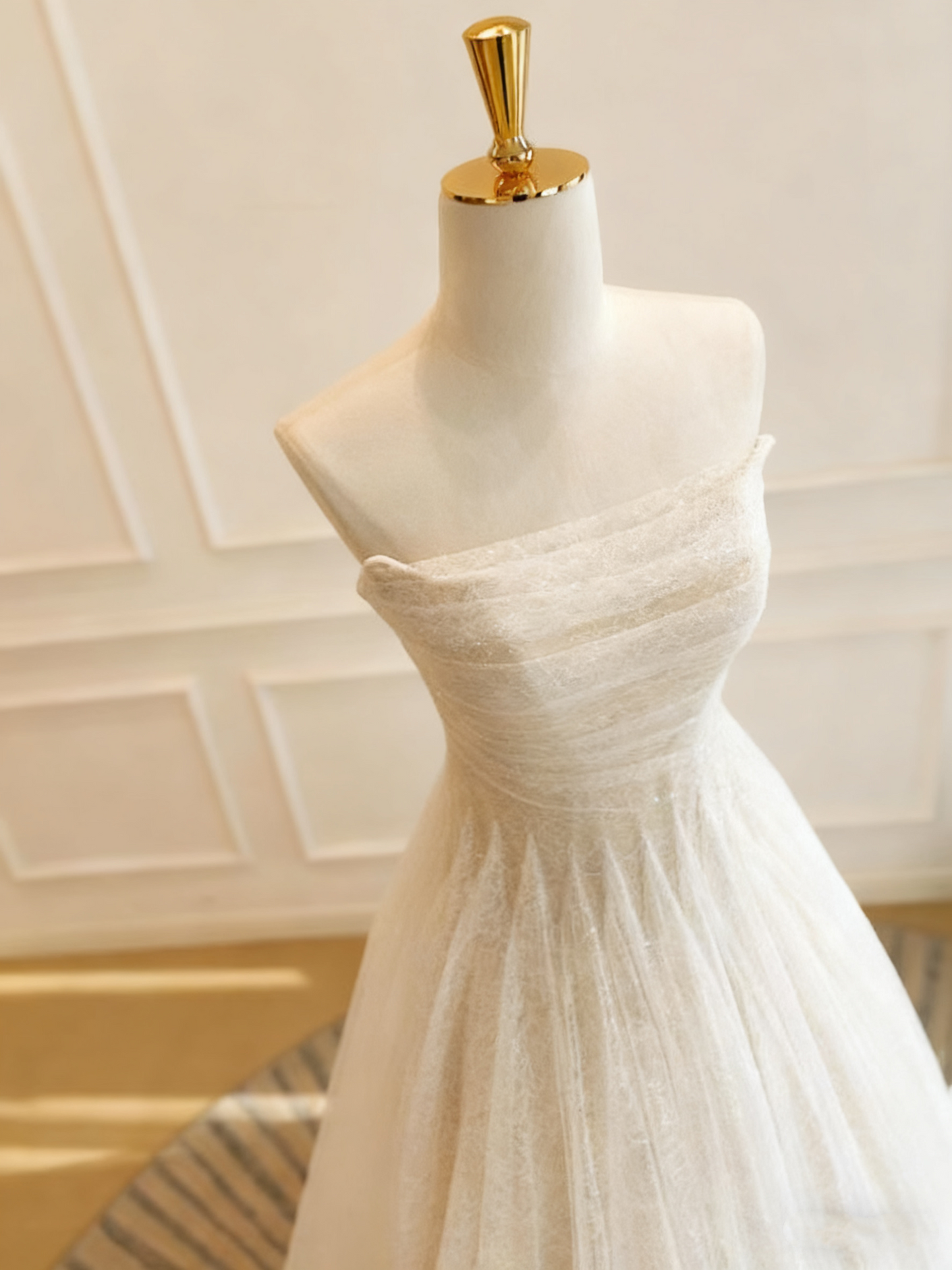 Minimalist Wedding Dress Strapless Pleated Tulle Wedding Dress  D3774