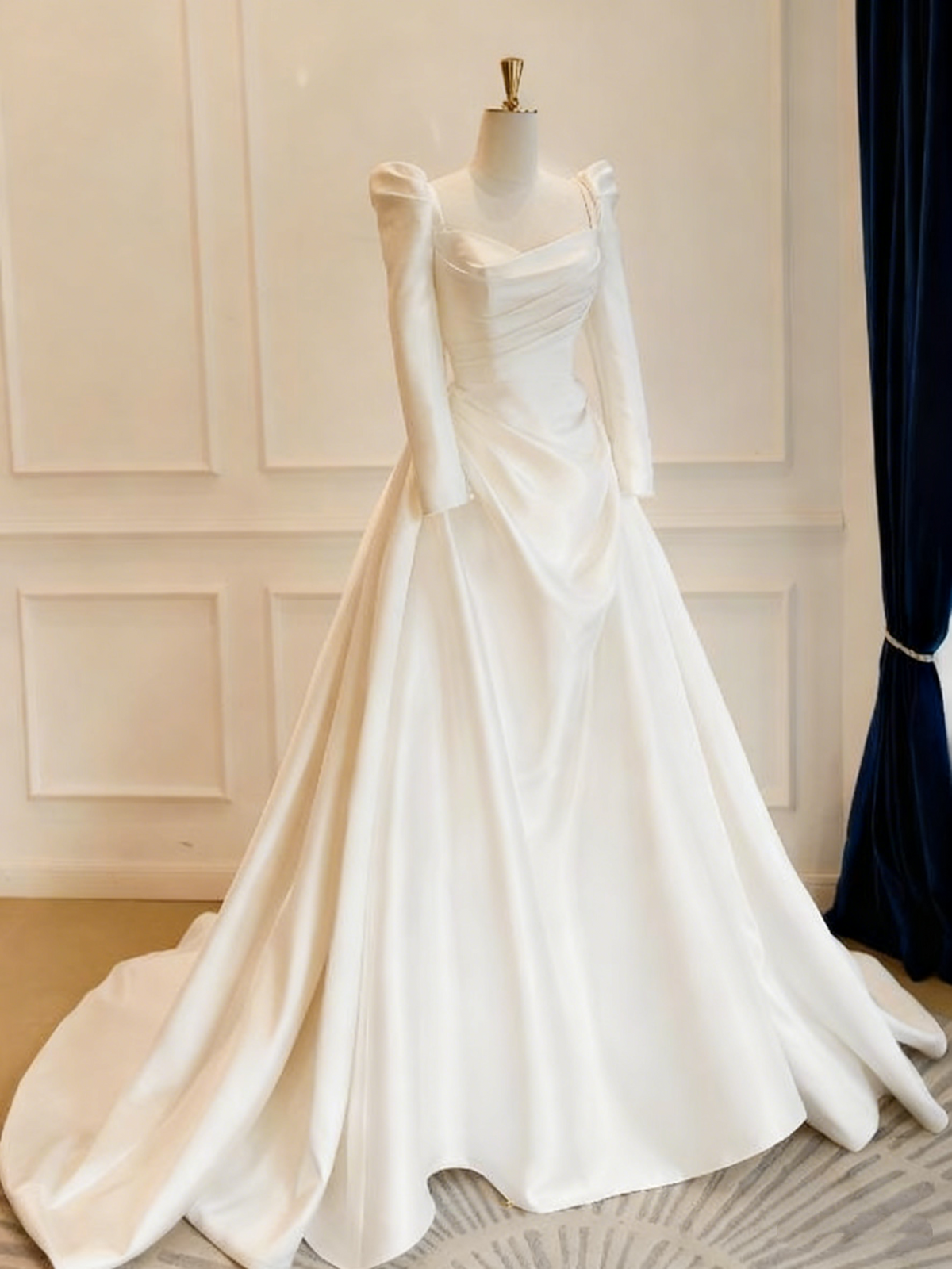 Vintage Wedding Dress Long Sleeves Pleated Wedding Dress  D3812