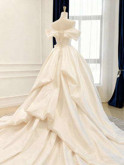 Pretty Wedding Dress Off Shoulder Pleated Wedding Dress    D3824