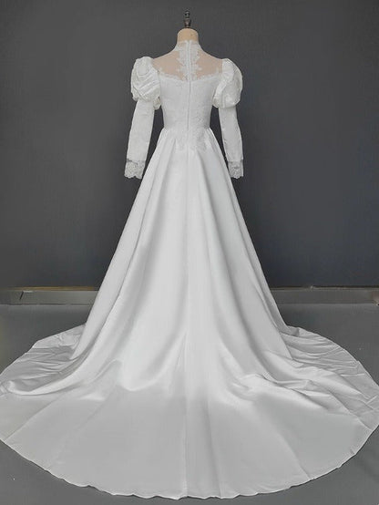 Retro Wedding Dress High Collar Pleated Wedding Dresss  D3869