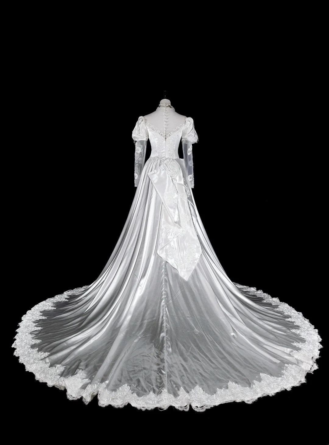 Retro Wedding Dress High Collar Lace Pleated Wedding Dress  D3887