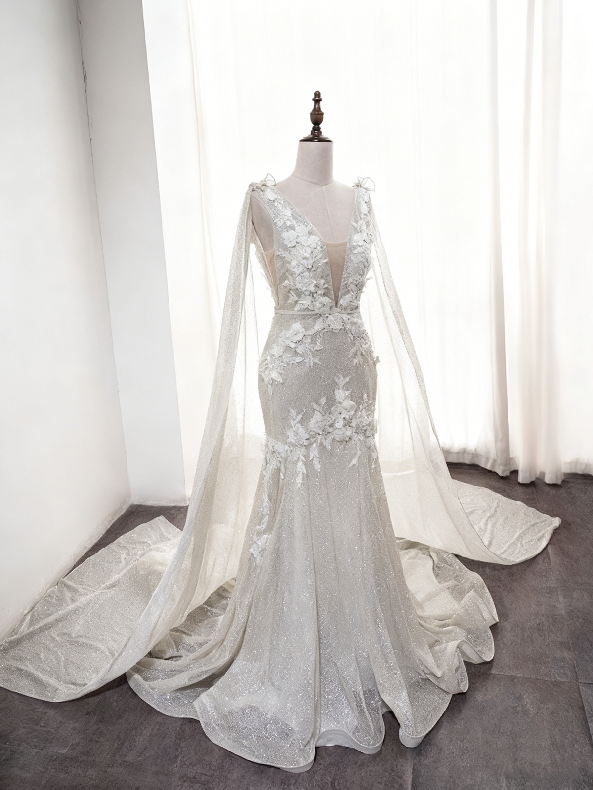 Newest Wedding Dress V-neck Backless Mermaid Wedding Dress  D3890