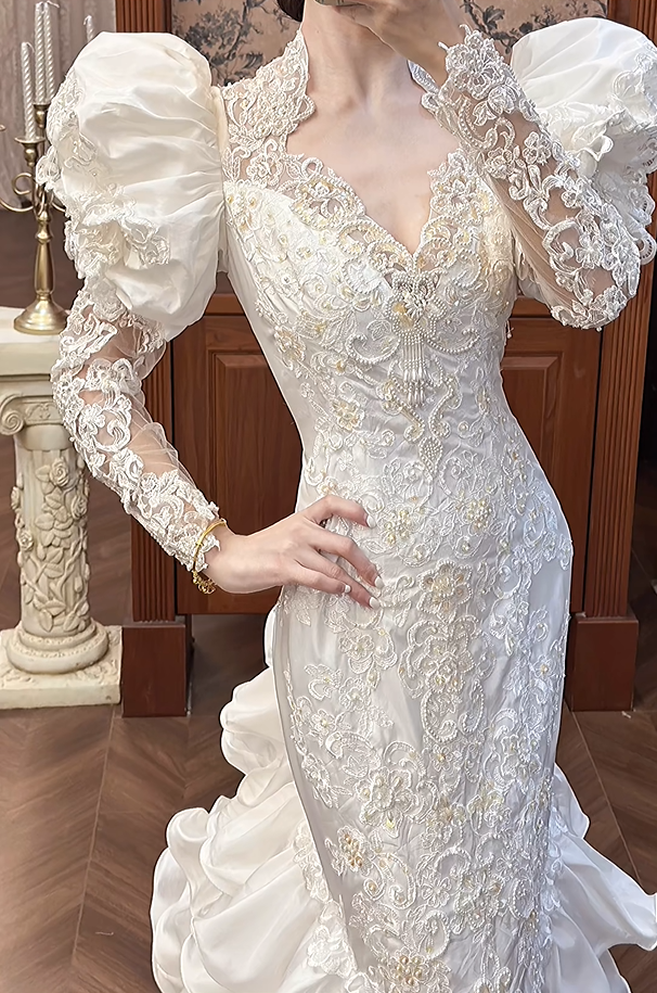 Retro Wedding Dress Sweetheart Pleated Tiered Mermaid Wedding Dress  D3981