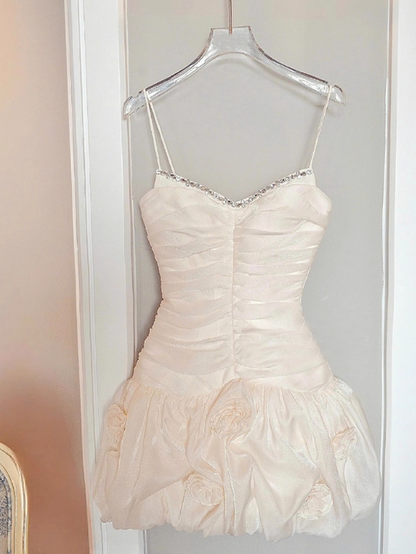 Minimalist Homecoming Dress A Line Spaghetti Straps Pleated Short Prom Dress Cocktail Dress Birthday Party Outfits  D4057