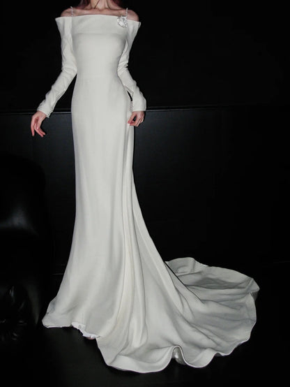 Pretty Wedding Dress Off Shoulder Long Sleeves Backless Wedding Dress     D4074