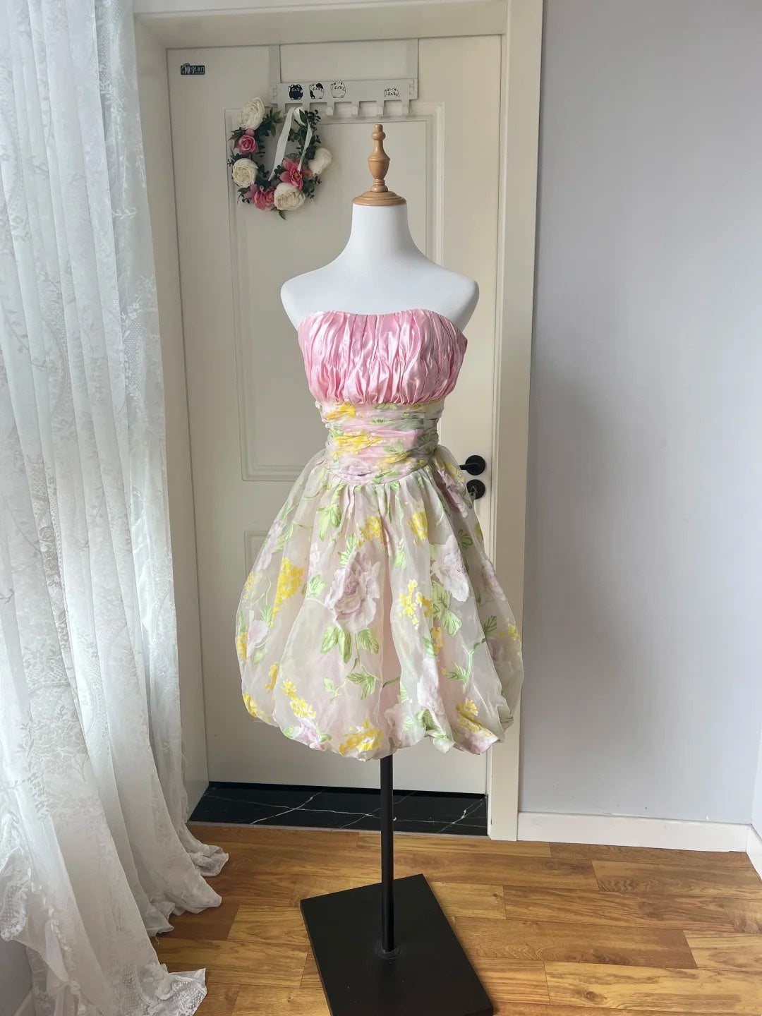 Newest Homecoming Dress Strapless Short Prom Dress Party Dress Back to School Outfits     D4130