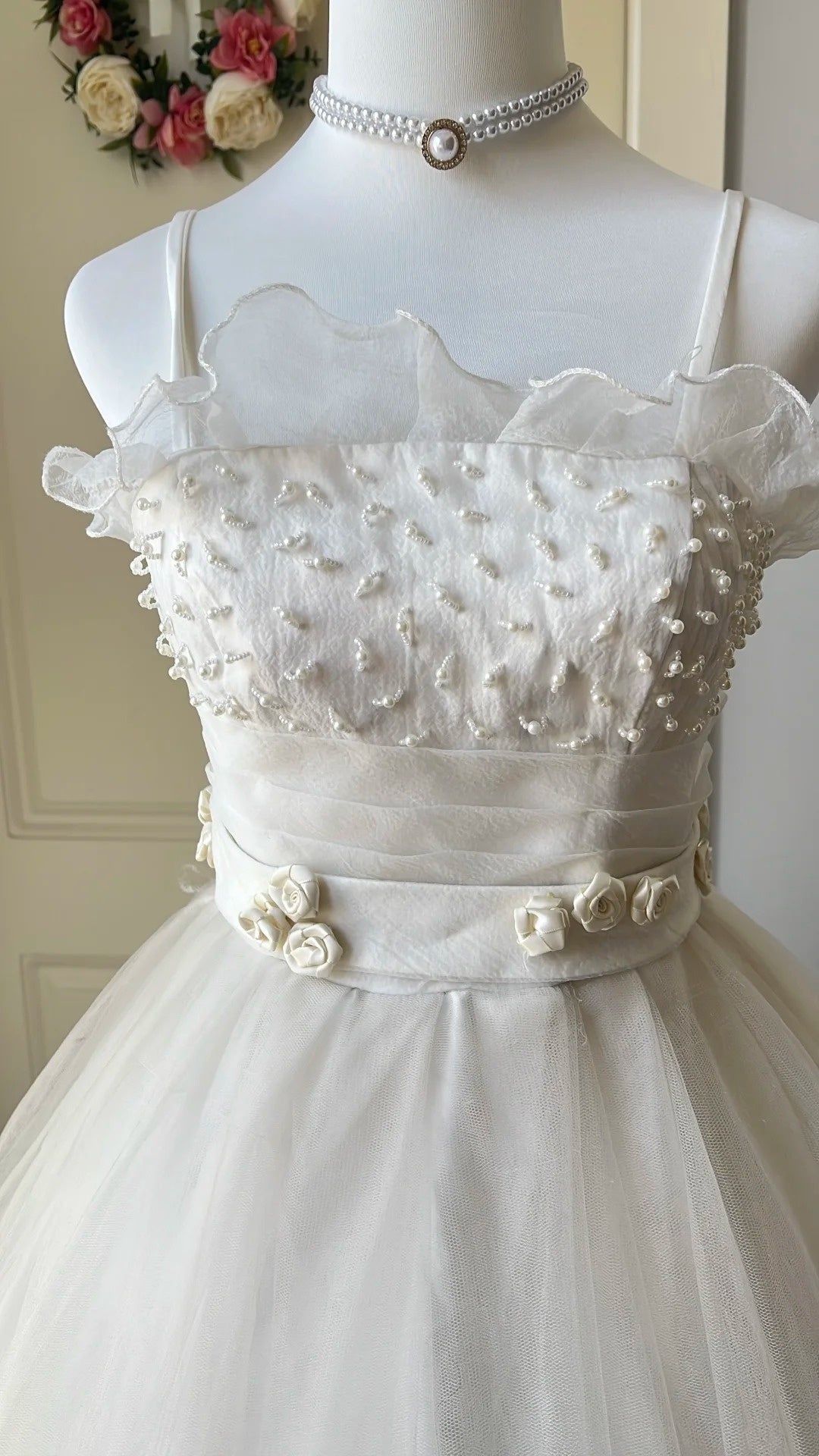 Retro Wedding Dress Spaghetti Straps Pleated Tulle Wedding Dress  D4145