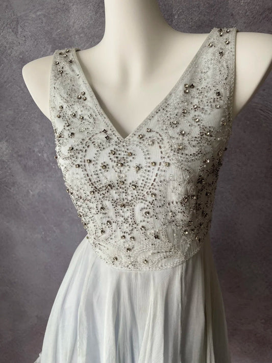 Pretty Homecoming Dress V-neck Beading Pleated Short Prom Dress Birthday Party Dress Cocktail Dress    D4160