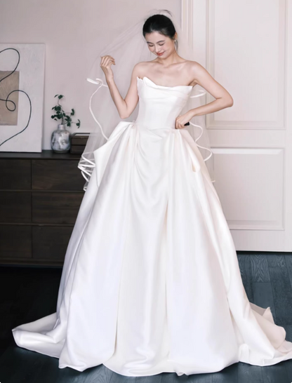New Arrival Wedding Dress Strapless Pleated Wedding Dresses   D4324