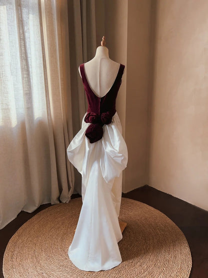 Retro Wedding Dress Crew Neck Backless Wedding Dress  D4345