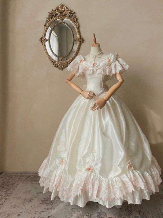 Retro Wedding Dress Crew Neck Pleated Flower Wedding Dress  D4354
