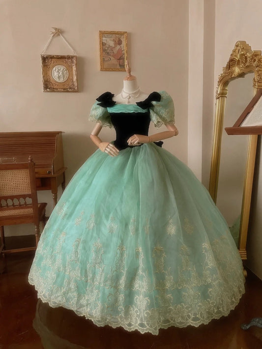 Pretty Prom Dress Square Neck Pleated Tulle Quinceanera Dress Ball Gown Evening Dress       D4355