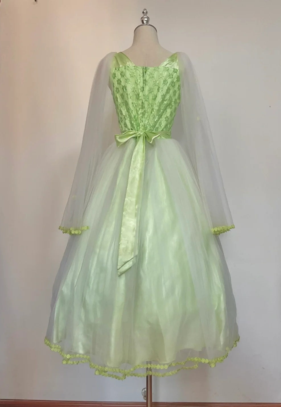 Pretty Prom Dress V-neck Pleated Tulle Gala Dress Evening Dress Formal Dress   D4434
