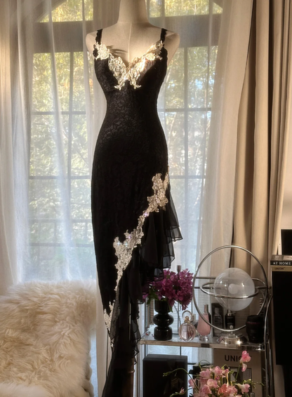 Sexy Black Spaghetti Straps Lace Appliques Mermaid Evening Dress Long Party Dress D2295
