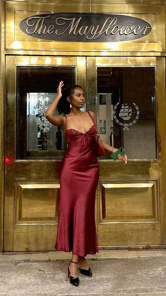 Elegant Spaghetti Straps Burgundy Satin Mermaid Long Wedding Guest Dress Party Gown