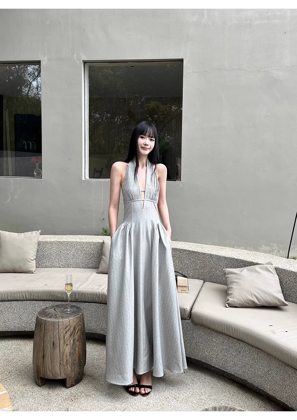 Fashion Halter Gray satin Pleated A Line Long Wedding Guest Dress Backless Long Evening Dress Prom Gown With Pockets