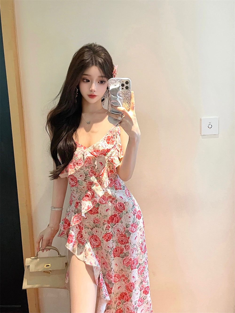 Tea break French v-neck floral suspender dress gentle temperament waist slit skirt R0619